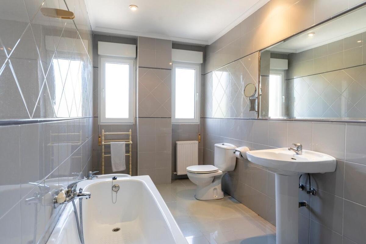 Villa Casa Con Jardin En Gama Bárcena de Cicero Exterior foto